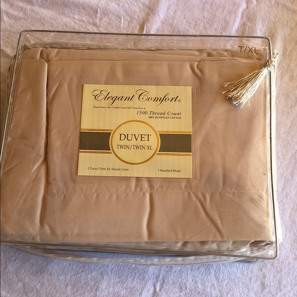 Elegant Comfort Tan Duvet Set - Picture 1 of 2